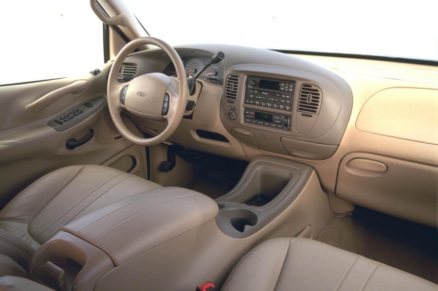  Ford Expedition 1999 года  (фото 7 из 59)